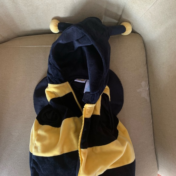 Infant Halloween costume 6-9 months EUC - Picture 3 of 3